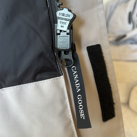 Canada Goose NWT Men's Langford Heritage Parka Jacket Size L Limestone w Fur - Picture 9 of 10